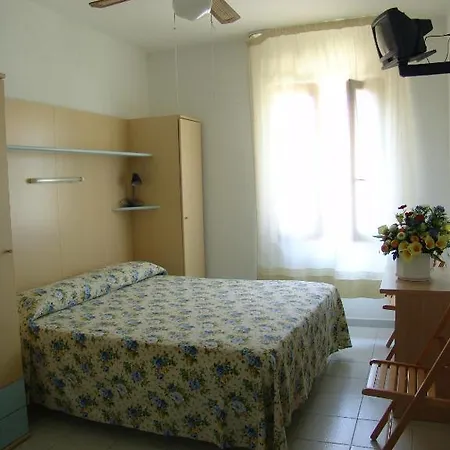 Hotel Giardino Delle Palme Campese  Habitación foto
