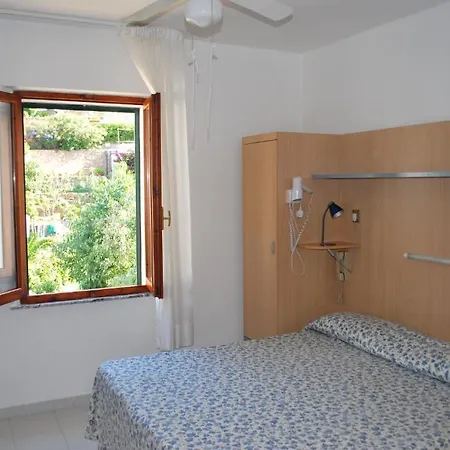Hotel Giardino Delle Palme Campese  Habitación foto